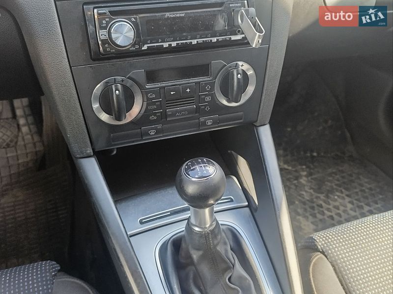 Хэтчбек Audi A3 2004 в Харькове