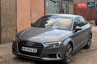 Седан Audi A3 2017 в Одесі
