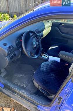 Хетчбек Audi A3 2000 в Первомайську