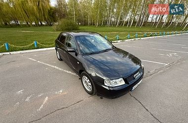 Хетчбек Audi A3 2002 в Ладижині