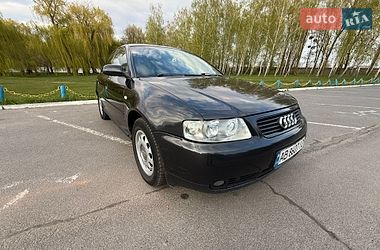 Хетчбек Audi A3 2002 в Ладижині