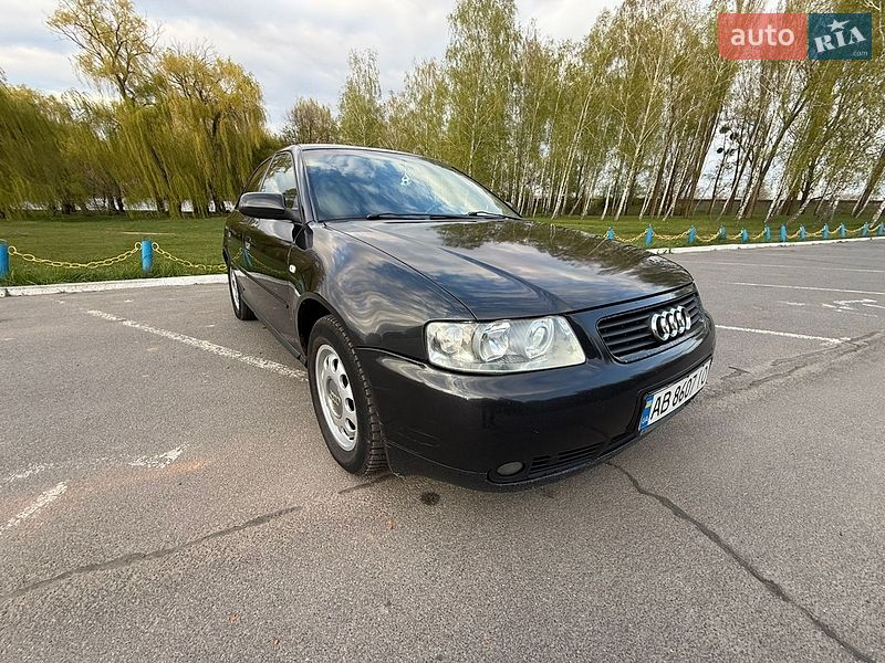 Хетчбек Audi A3 2002 в Ладижині