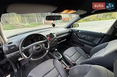 Хетчбек Audi A3 2002 в Ладижині