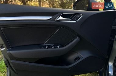 Седан Audi A3 2016 в Львові