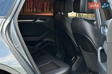 Седан Audi A3 2016 в Львові