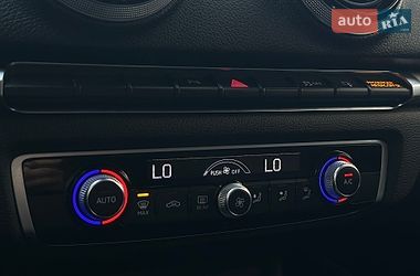 Седан Audi A3 2016 в Львові