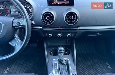 Седан Audi A3 2015 в Одессе
