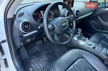Седан Audi A3 2015 в Одессе