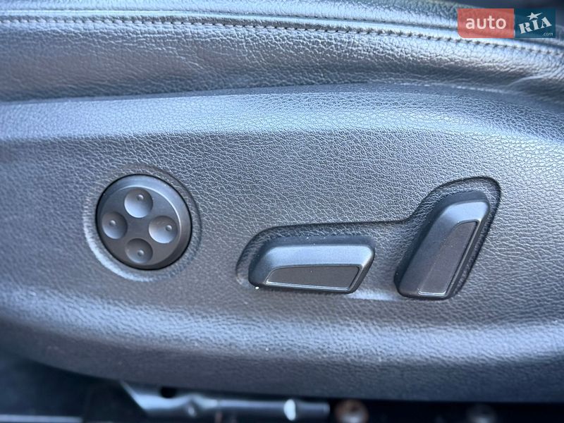 Седан Audi A3 2015 в Одессе