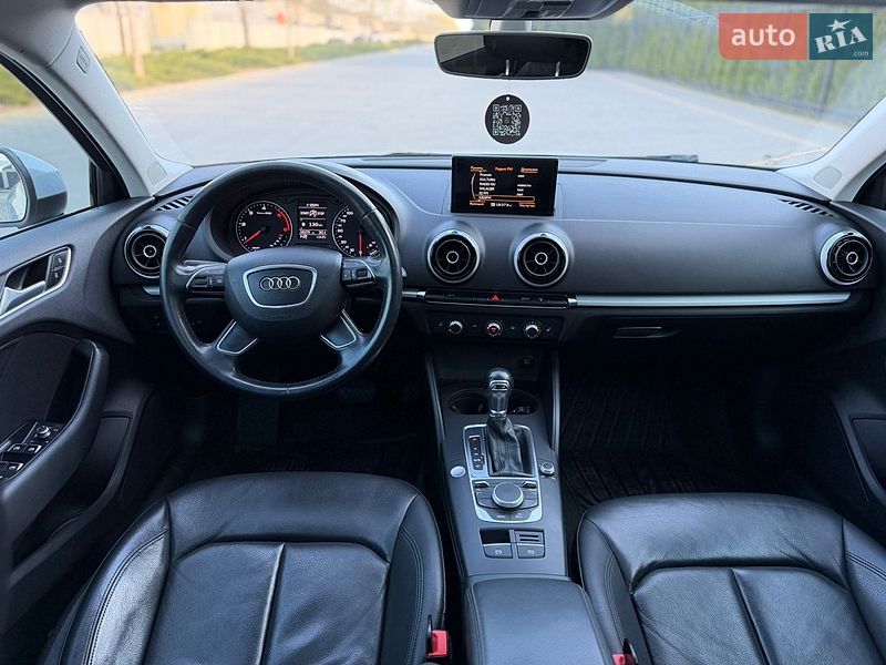 Седан Audi A3 2015 в Одессе