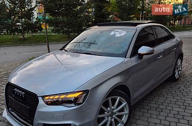 Седан Audi A3 2016 в Ивано-Франковске