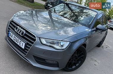 Хэтчбек Audi A3 2016 в Киеве