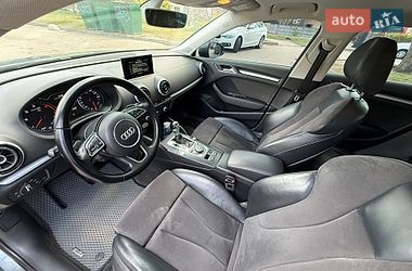 Хэтчбек Audi A3 2016 в Киеве
