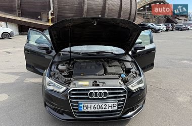 Седан Audi A3 2015 в Одессе