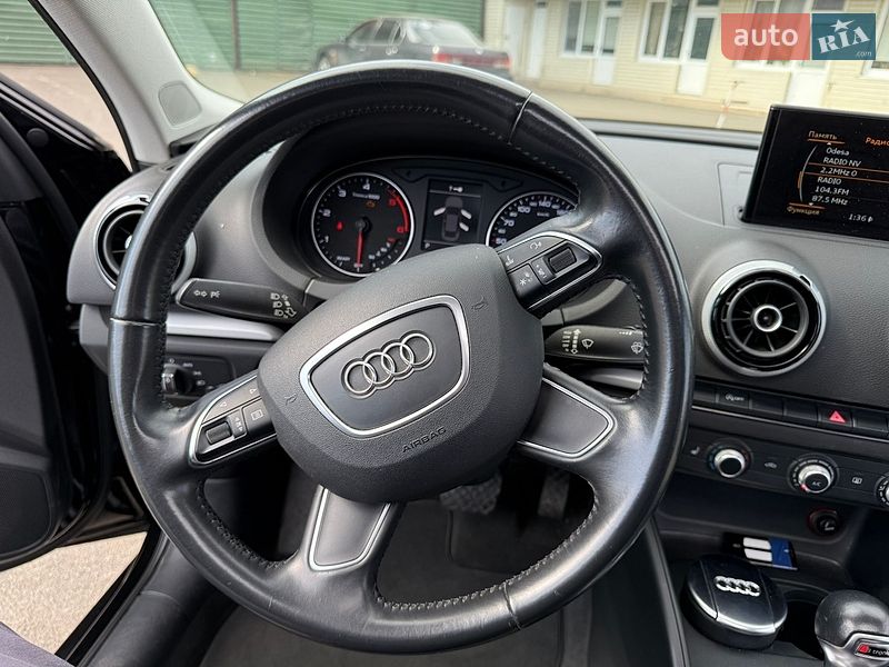 Седан Audi A3 2015 в Одессе