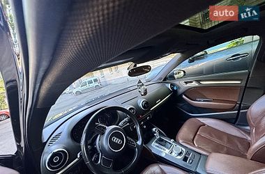 Седан Audi A3 2015 в Киеве