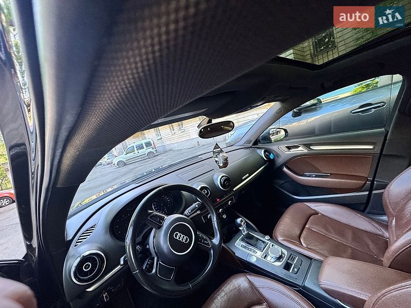 Седан Audi A3 2015 в Киеве