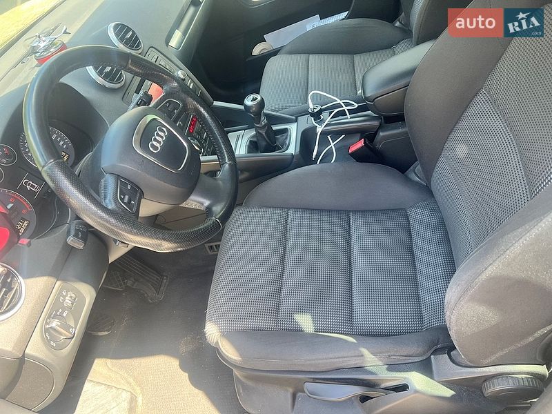 Хэтчбек Audi A3 2011 в Луцке