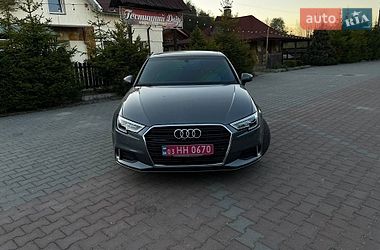 Седан Audi A3 2020 в Шепетівці