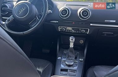 Седан Audi A3 2014 в Рівному