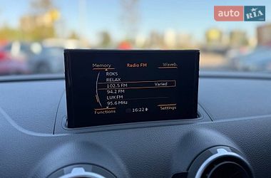 Седан Audi A3 2016 в Киеве