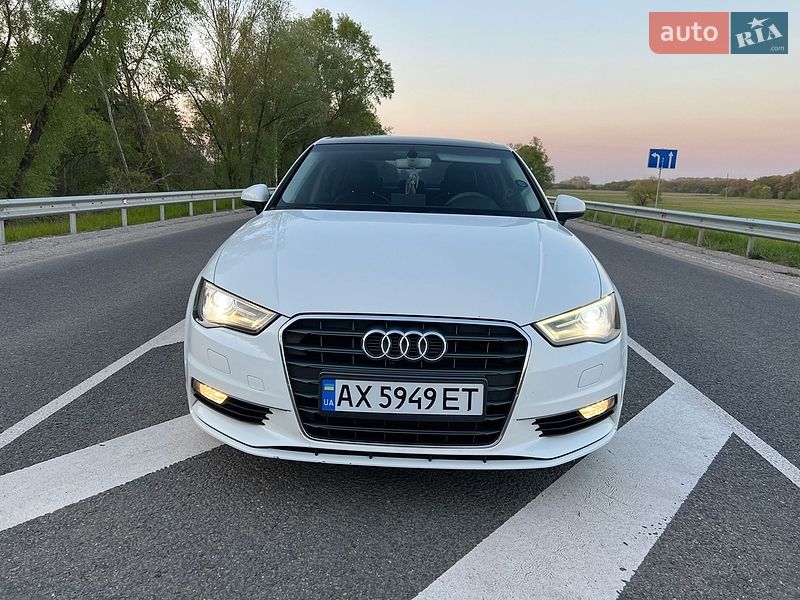 Седан Audi A3 2015 в Балаклее