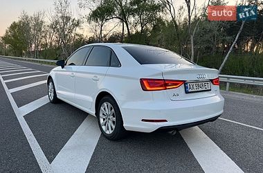 Седан Audi A3 2015 в Балаклее