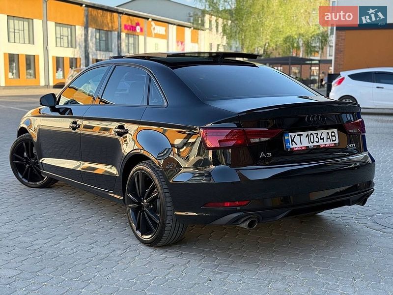 Седан Audi A3 2016 в Коломиї