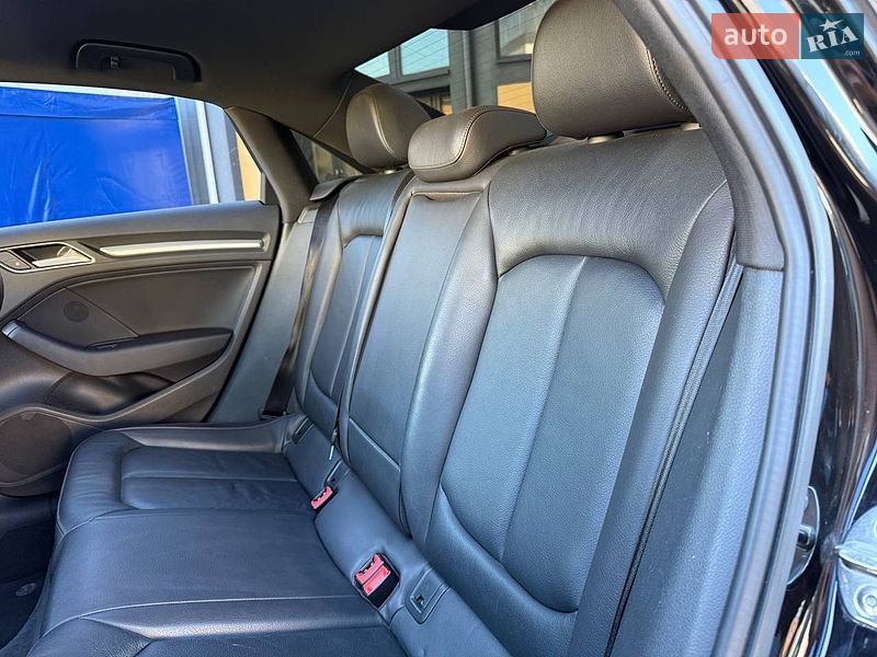Седан Audi A3 2016 в Коломиї