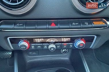 Седан Audi A3 2016 в Коломиї