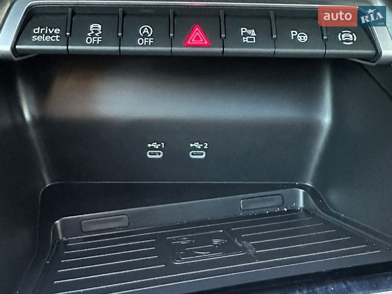 Седан Audi A3 2024 в Киеве