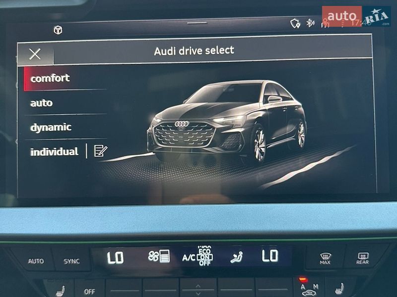 Седан Audi A3 2024 в Киеве