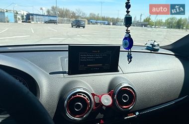 Седан Audi A3 2015 в Дніпрі