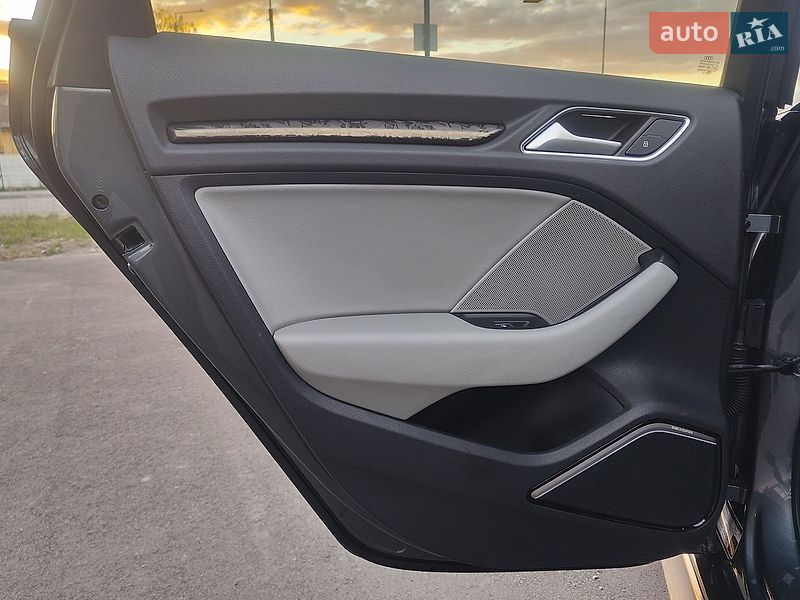 Седан Audi A3 2018 в Виннице