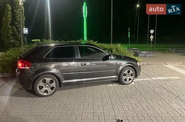 Хэтчбек Audi A3 2004 в Кривом Роге
