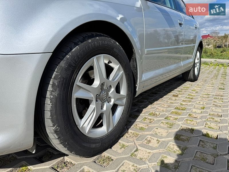 Хэтчбек Audi A3 2011 в Коломые