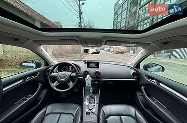 Седан Audi A3 2015 в Одессе
