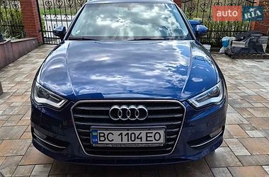 Седан Audi A3 2014 в Львове