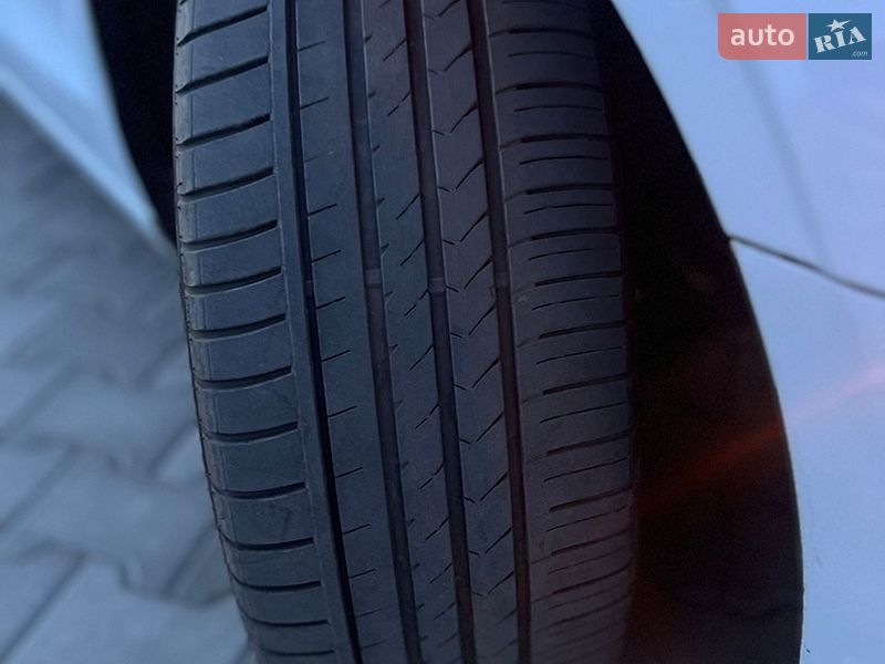 Седан Audi A3 2019 в Шептицькому