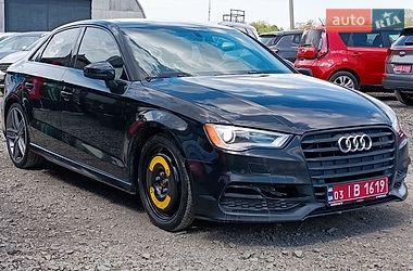 Седан Audi A3 2015 в Луцьку