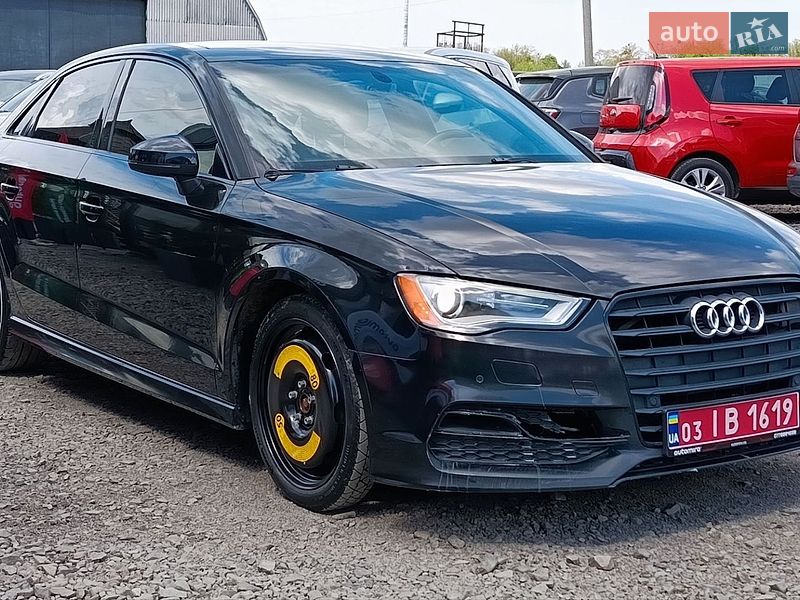 Седан Audi A3 2015 в Луцьку