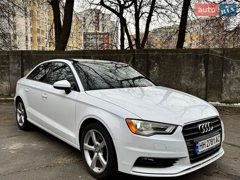 Седан Audi A3 2015 в Одессе