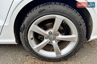 Седан Audi A3 2015 в Одессе