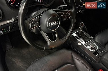 Седан Audi A3 2016 в Одессе