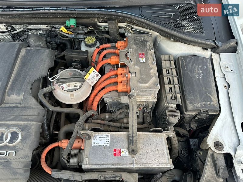 Хетчбек Audi A3 2016 в Чернівцях