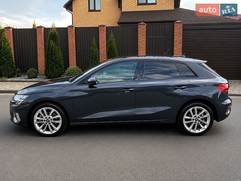 Хетчбек Audi A3 2022 в Броварах