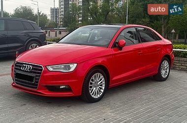 Седан Audi A3 2016 в Киеве