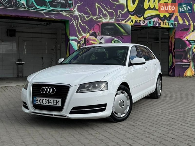 Хетчбек Audi A3 2012 в Кам'янець-Подільському