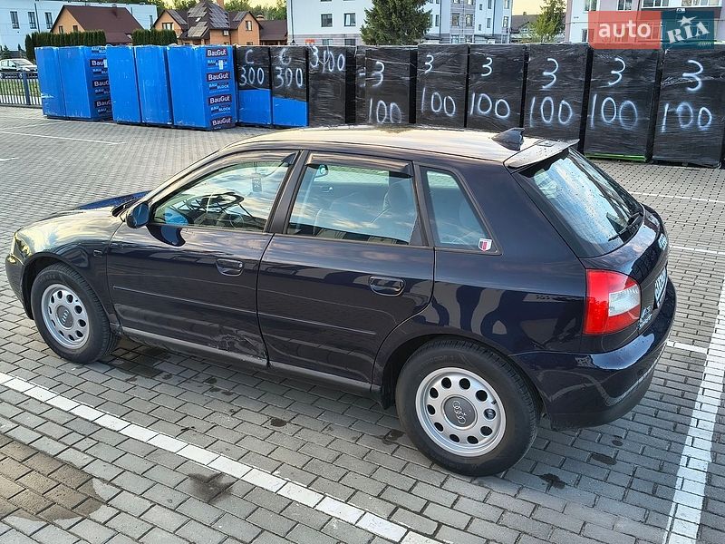 Хэтчбек Audi A3 2001 в Славуте
