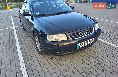 Хэтчбек Audi A3 2001 в Славуте